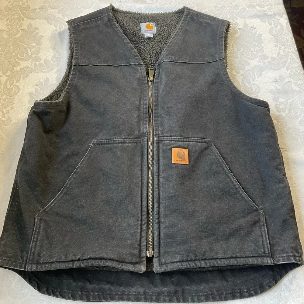 Carhartt Sherpa Fleece Lined Duck Canvas Vest V26 Men's Size Med New Without Tag - Picture 1 of 8